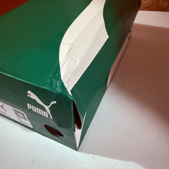 Puma Womens Sneakers - Picture 9 of 9